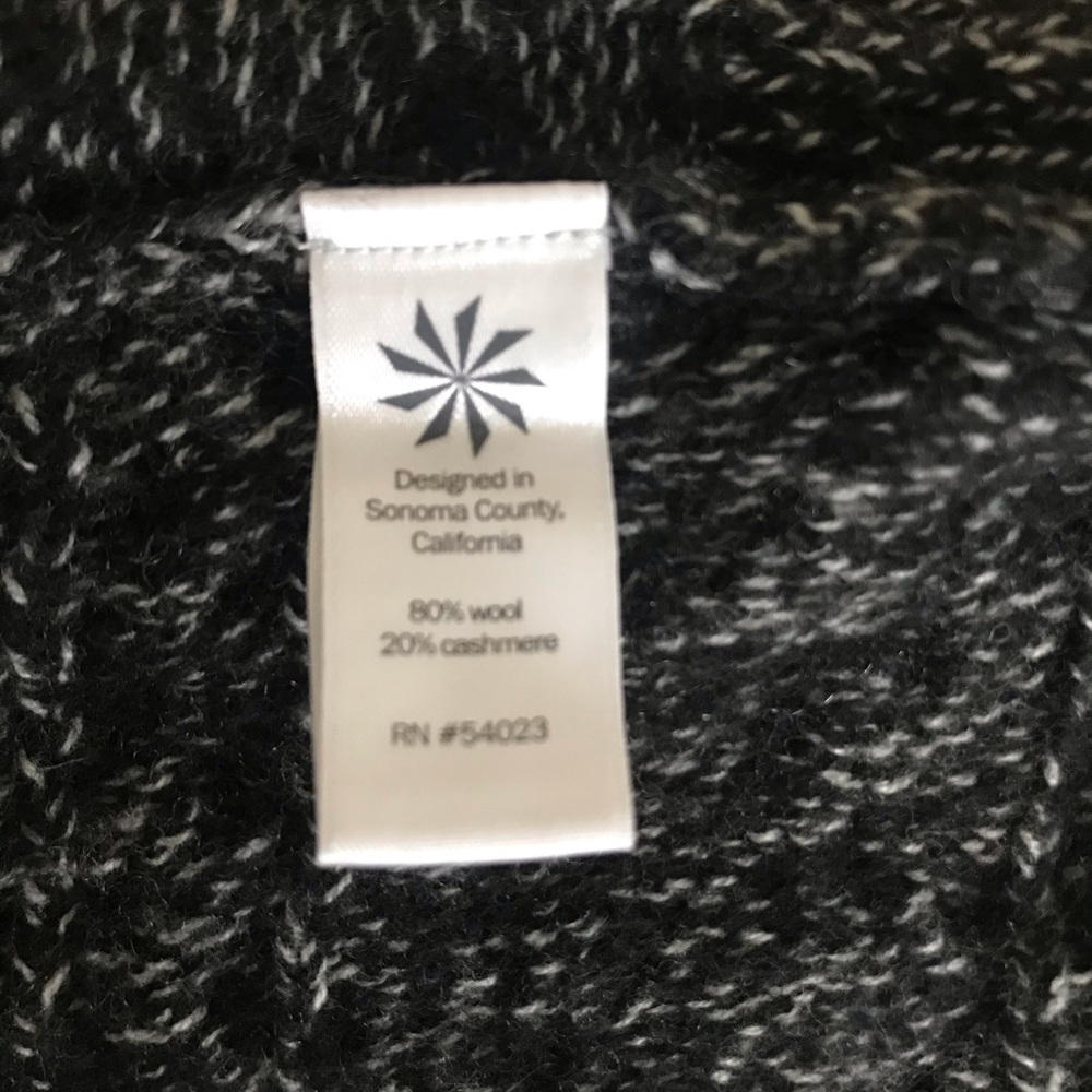 Athleta sweater - Picture 2 of 5